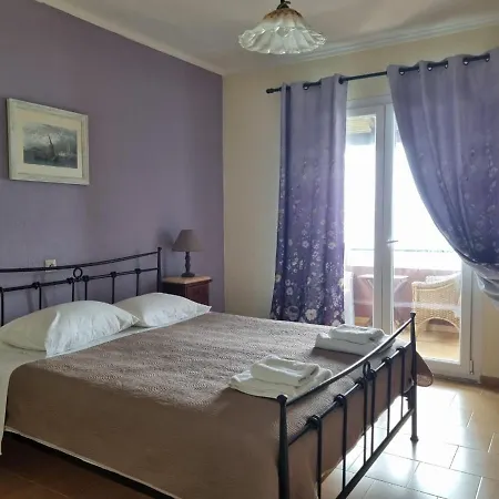 Apartament Corfu Beachfront House 52 Glifada