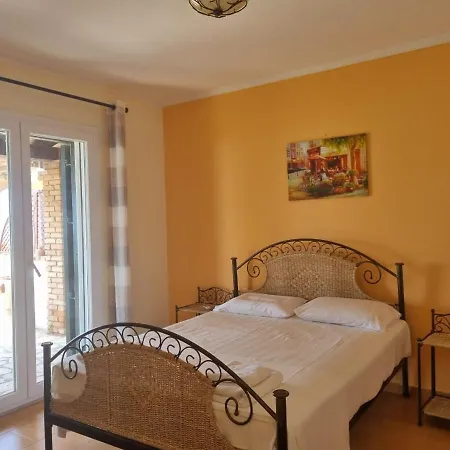 Corfu Beachfront House 52 *