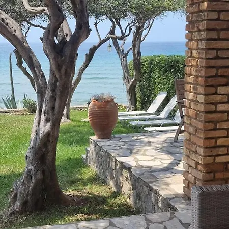 Corfu Beachfront House 52 *